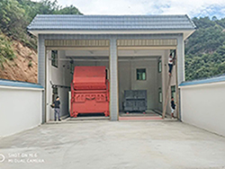 龍巖古田垃圾中轉站-分體大翻斗設備